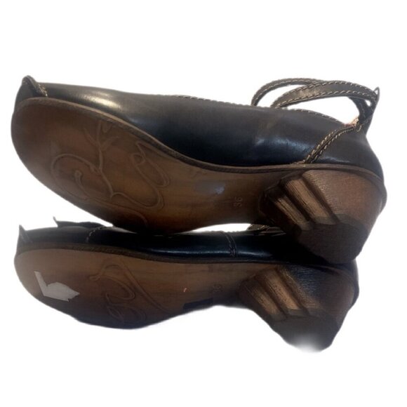 NWT Rovers Black leather Court Ballerina appliqué kitten Coachella heel 36/37 - Picture 5 of 5